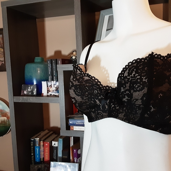 NWT Frederick's bra - Picture 4 of 10